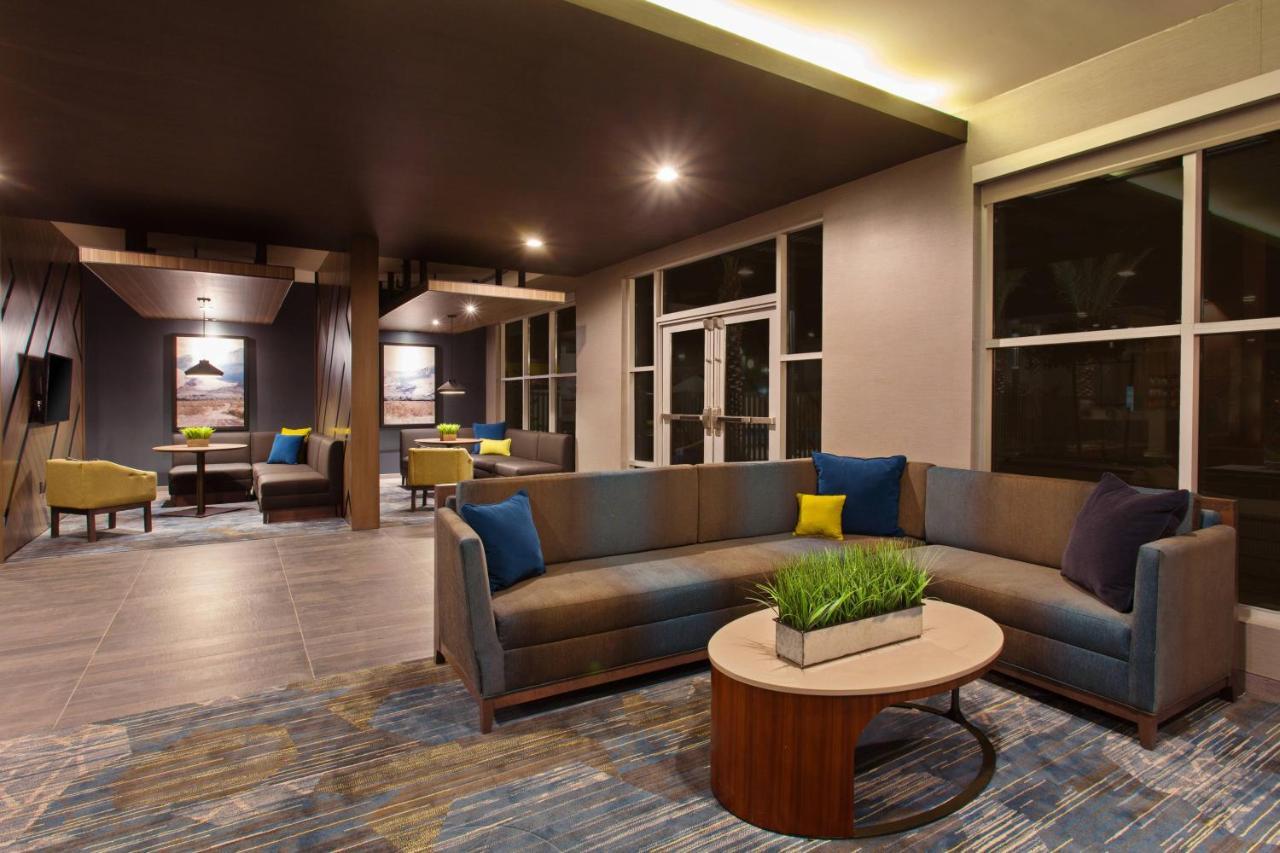 Courtyard By Marriott San Diego El Cajon Buitenkant foto