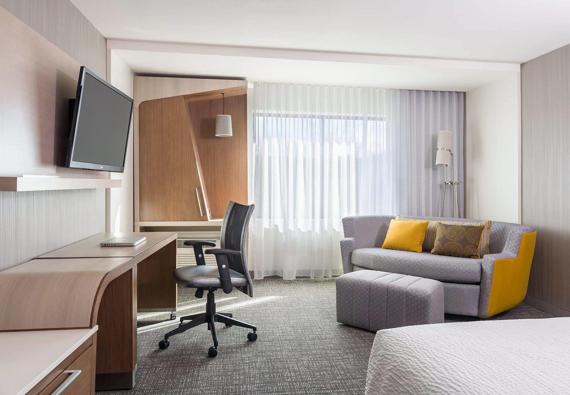 Courtyard By Marriott San Diego El Cajon Buitenkant foto