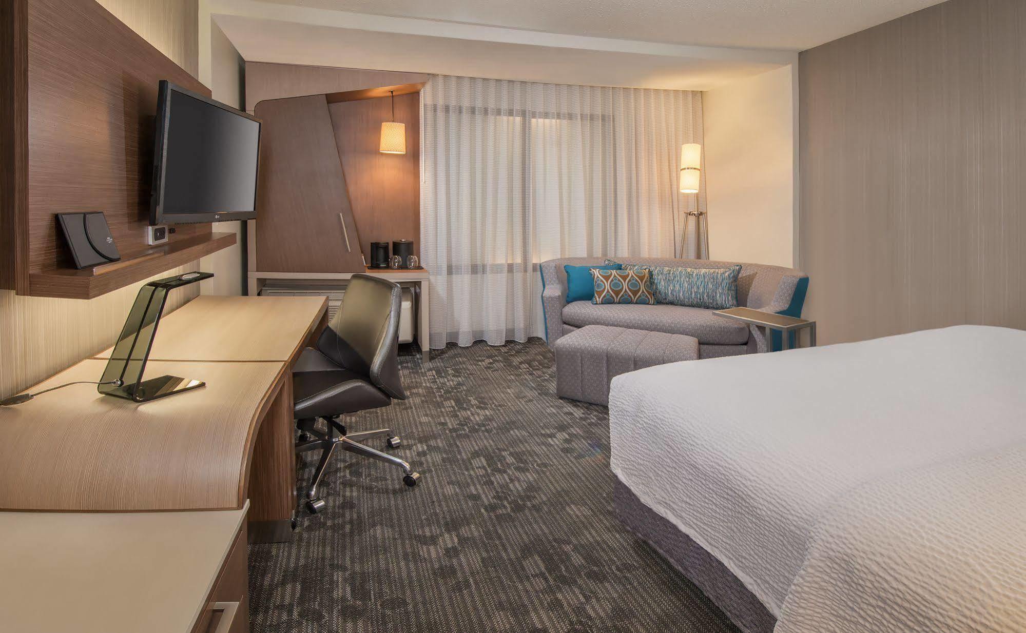 Courtyard By Marriott San Diego El Cajon Buitenkant foto